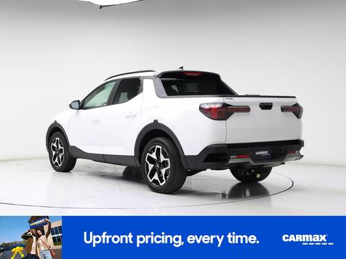 White 2023 Hyundai SANTA CRUZ Limited