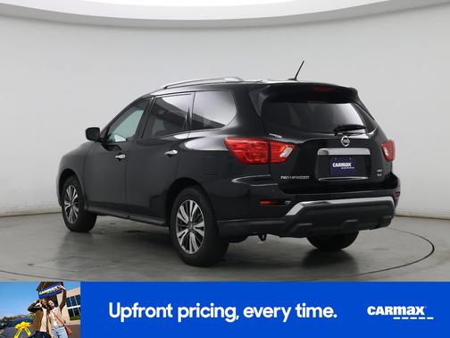 2017 Nissan Pathfinder SV
