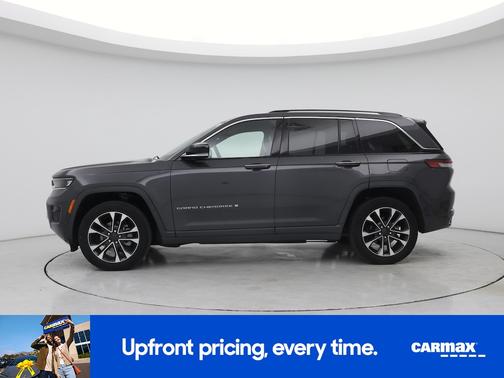 Gray 2022 Jeep Grand Cherokee Overland