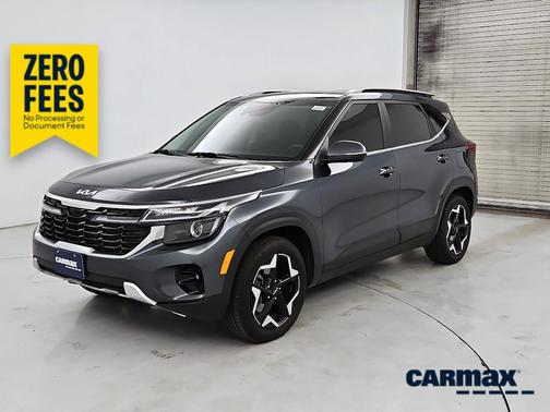 Gray 2024 Kia Seltos EX