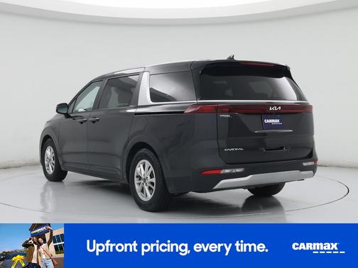 2024 Kia Carnival LX Seat Package