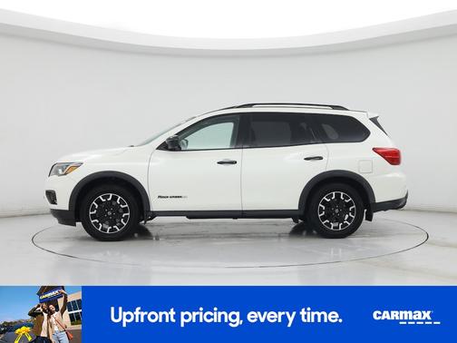 2020 Nissan Pathfinder SL