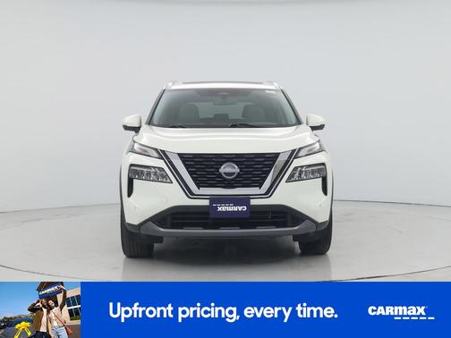 White 2023 Nissan Rogue SL