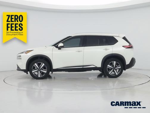 Pearl 2023 Nissan Rogue SL