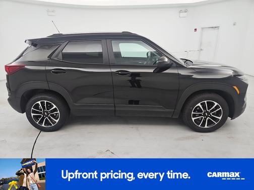 Black 2024 Chevrolet Trailblazer LT