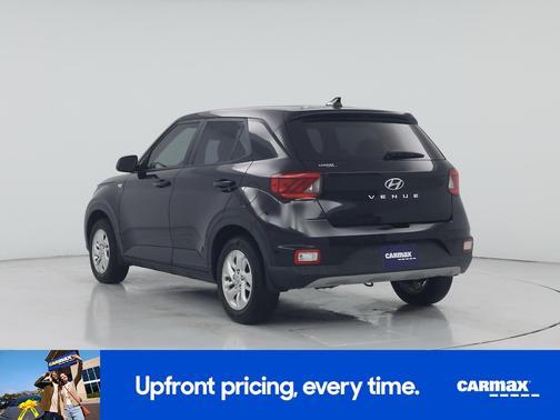 2022 Hyundai VENUE SE