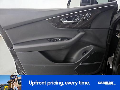 2022 Audi Q7 Premium Plus