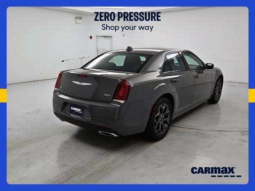 Gray 2018 Chrysler 300 Touring