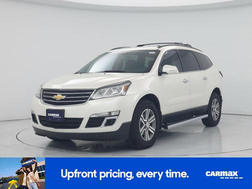 White 2015 Chevrolet Traverse LT