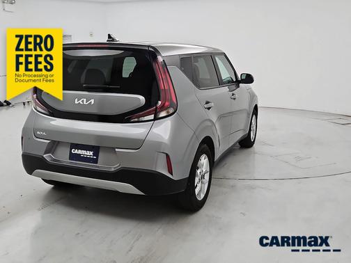 Gray 2024 Kia Soul LX