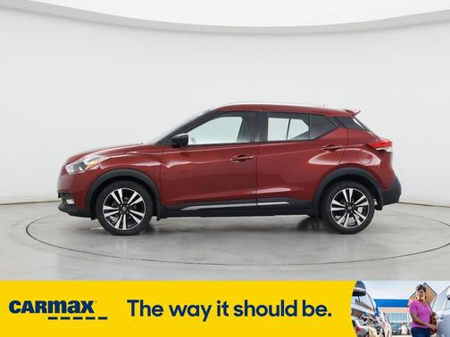 2019 Nissan Kicks SR