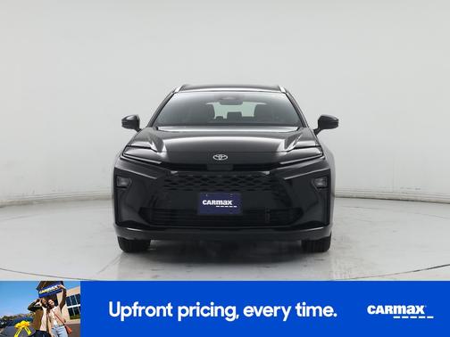 2025 Toyota Crown Signia XLE