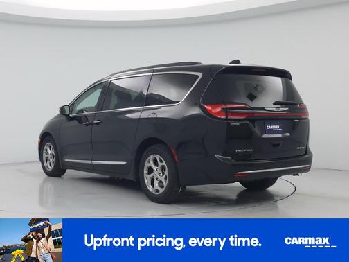 Black 2023 Chrysler Pacifica Limited
