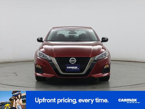 2022 Nissan Altima SR