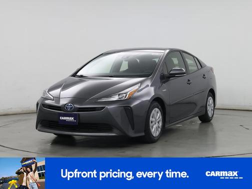 2022 Toyota Prius LE