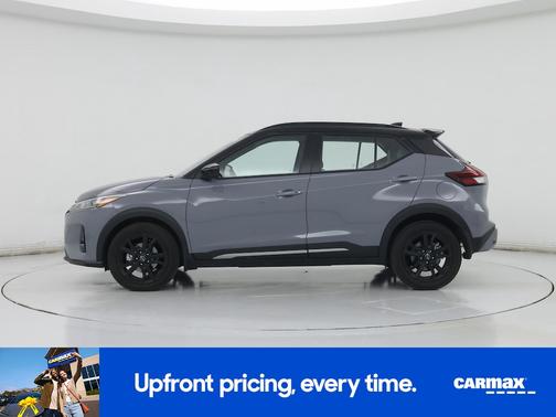 Gray 2023 Nissan Kicks SR