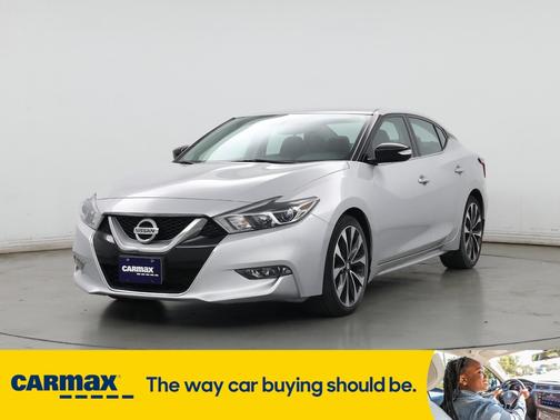 2017 Nissan Maxima SR