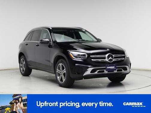 Black 2022 Mercedes-Benz GLC 300