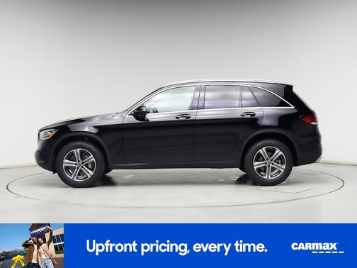 Black 2022 Mercedes-Benz GLC 300