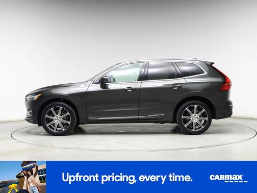 Gray 2021 Volvo XC60 T6 Inscription