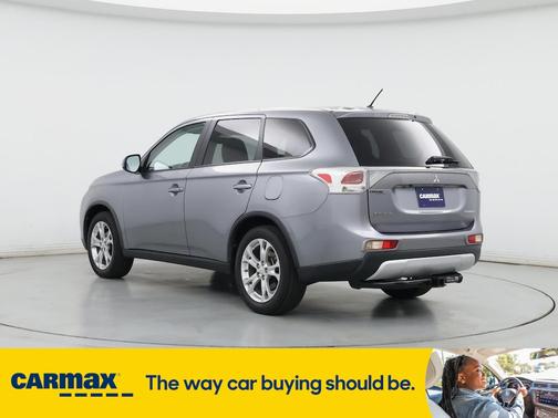 2015 Mitsubishi Outlander SE