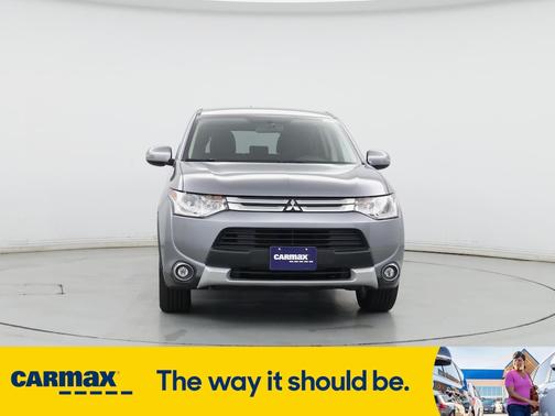 2015 Mitsubishi Outlander SE