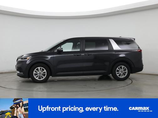 2022 Kia Carnival LX