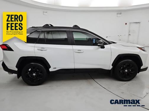 White 2024 Toyota RAV4 Hybrid XSE