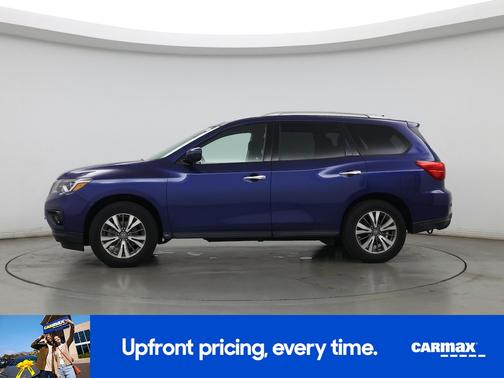 2019 Nissan Pathfinder SV