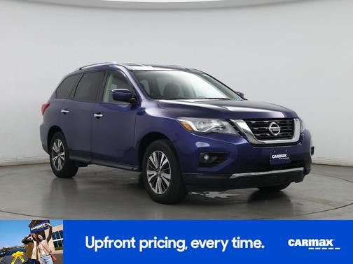 2019 Nissan Pathfinder SV