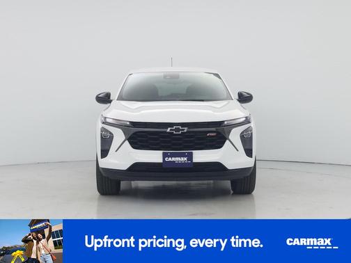 White 2024 Chevrolet Trax 1RS