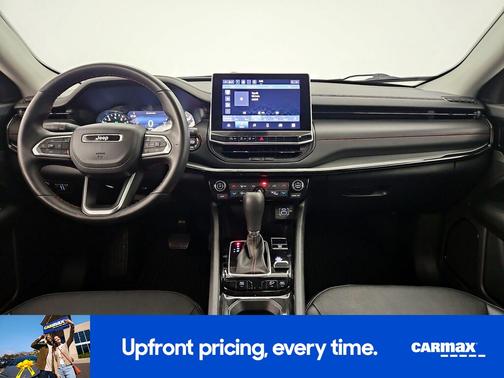 Black 2022 Jeep Compass Trailhawk