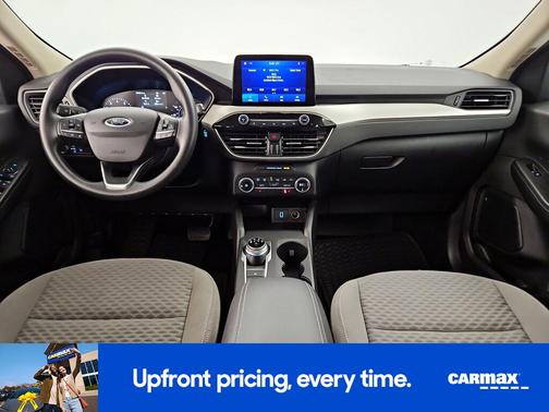 Green 2020 Ford Escape SE