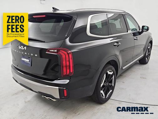 Black 2025 Kia Telluride S
