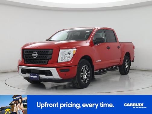 2023 Nissan Titan SV