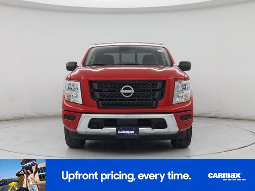 2023 Nissan Titan SV