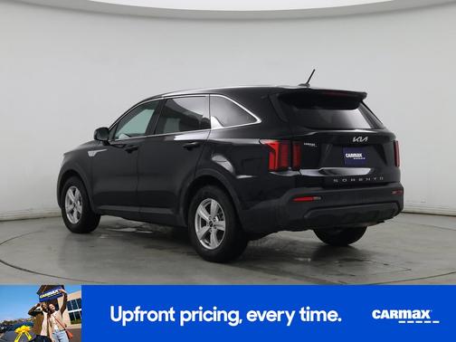 2022 Kia Sorento LX