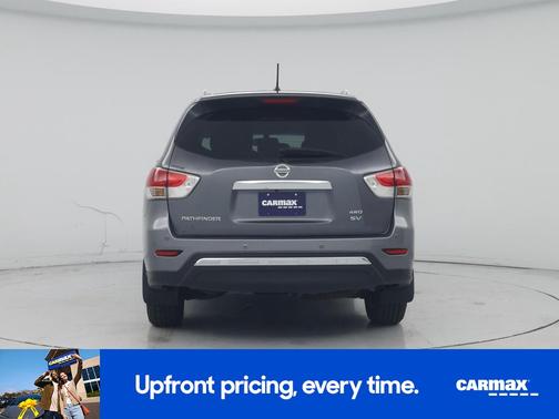 Gray 2015 Nissan Pathfinder SV
