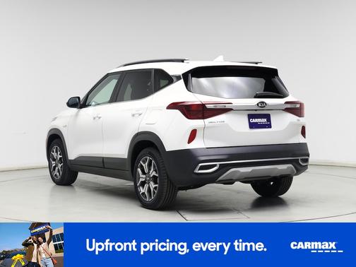 White 2021 Kia Seltos EX