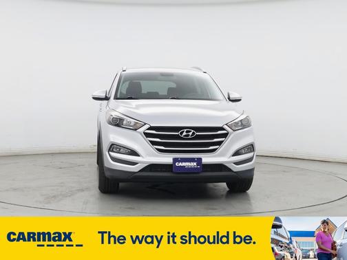 2017 Hyundai TUCSON SE Plus