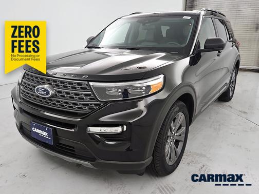 Black 2021 Ford Explorer XLT