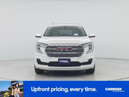 Pearl 2024 GMC Terrain Denali