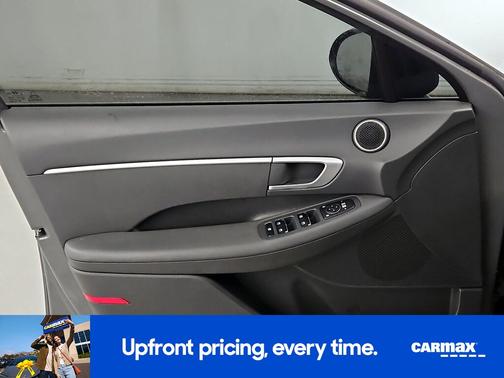 2021 Hyundai SONATA SE