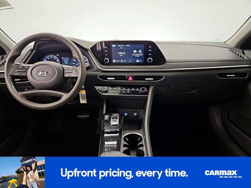 2021 Hyundai SONATA SE