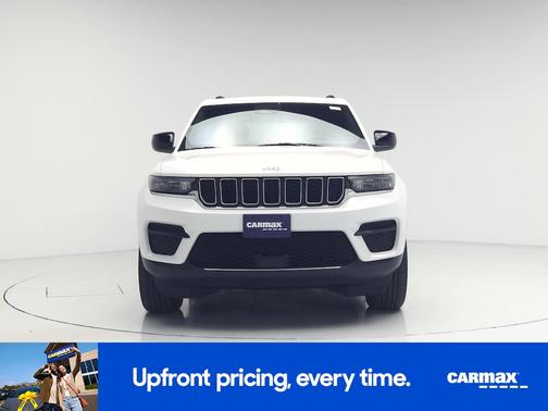 White 2024 Jeep Grand Cherokee Laredo X