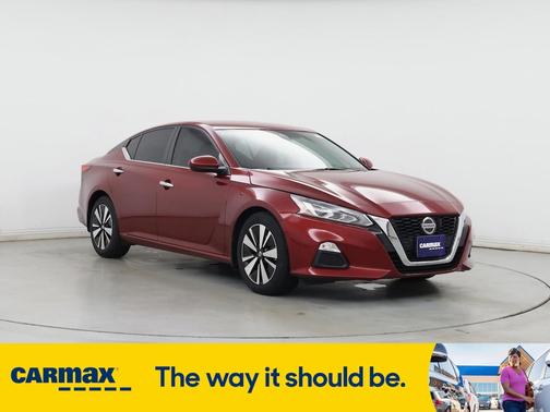 2022 Nissan Altima SV