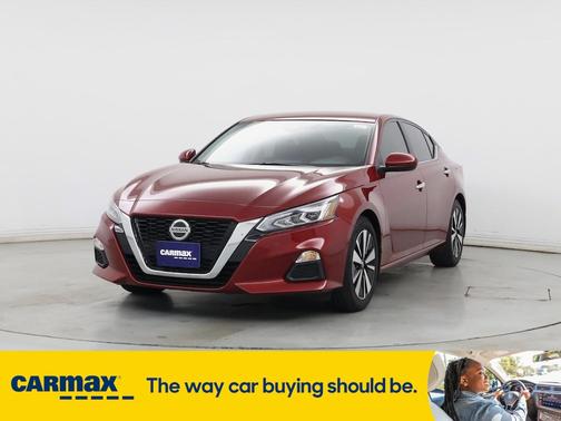 2022 Nissan Altima SV