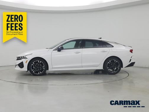 White 2022 Kia K5 GT-Line