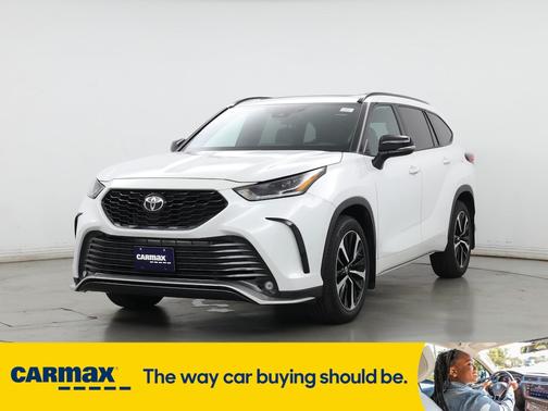 2022 Toyota Highlander XSE