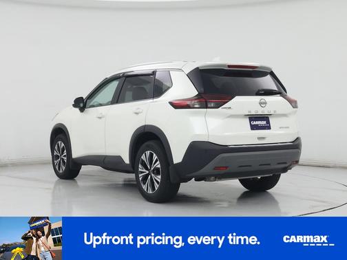Pearl 2023 Nissan Rogue SV